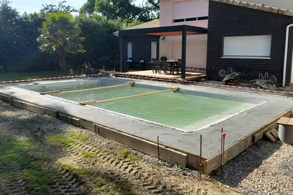 terrassement pourtour piscine